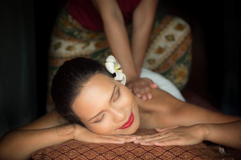 Thai massage